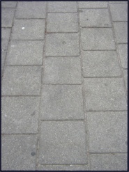 Fahrradweg - Bodenplatten